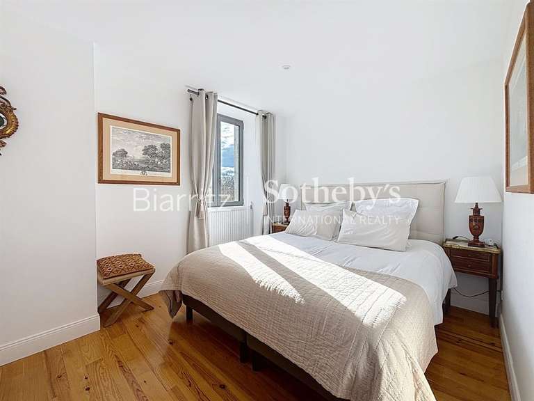 Maison Guiche - 6 chambres - 405m²