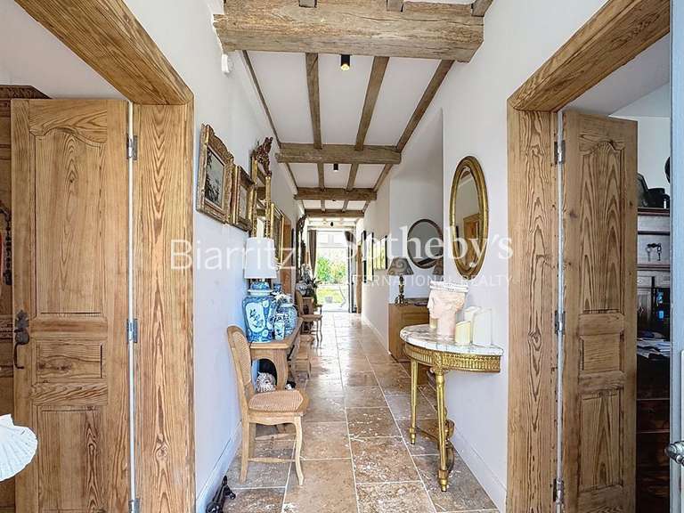 Maison Guiche - 6 chambres - 405m²