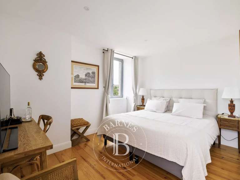 Propriété Guiche - 6 chambres - 405m²