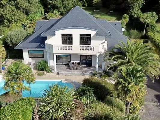 House Guidel - 4 bedrooms