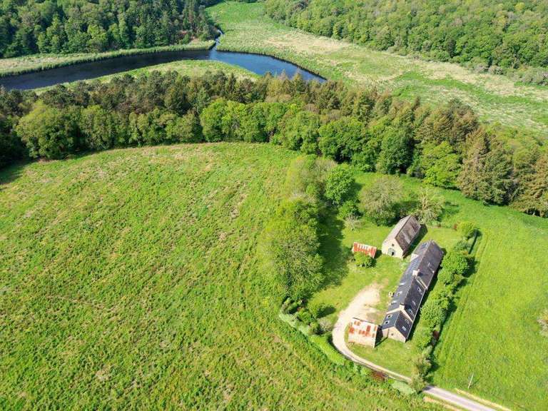 Property Guidel - 4 bedrooms