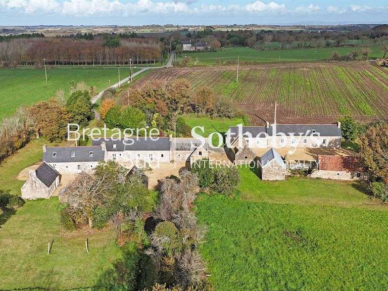 Mill Guiler-sur-Goyen - 250m²