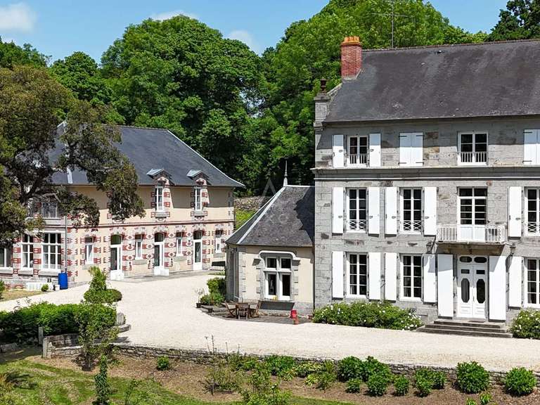 Maison Guingamp - 15 chambres