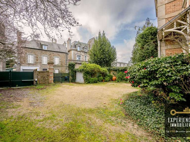 House Guingamp - 7 bedrooms