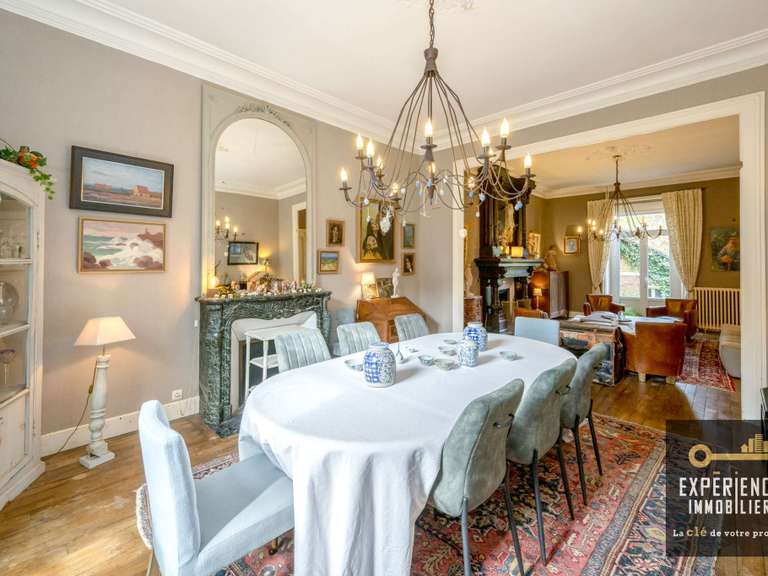 House Guingamp - 7 bedrooms