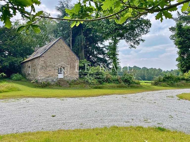 Manor Guingamp - 3 bedrooms - 270m²