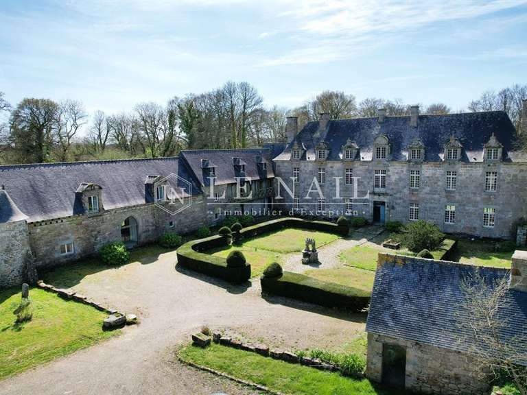 Manoir Guingamp - 24 chambres - 1300m²