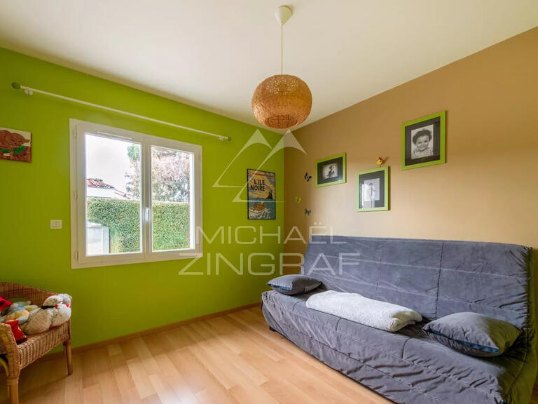 Maison Gujan-Mestras - 3 chambres - 137m²
