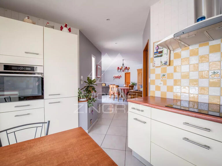 Maison Gujan-Mestras - 3 chambres - 137m²