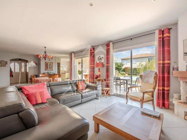 Maison Gujan-Mestras - 3 chambres - 137m²