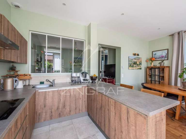 House Gujan-Mestras - 4 bedrooms - 127m²