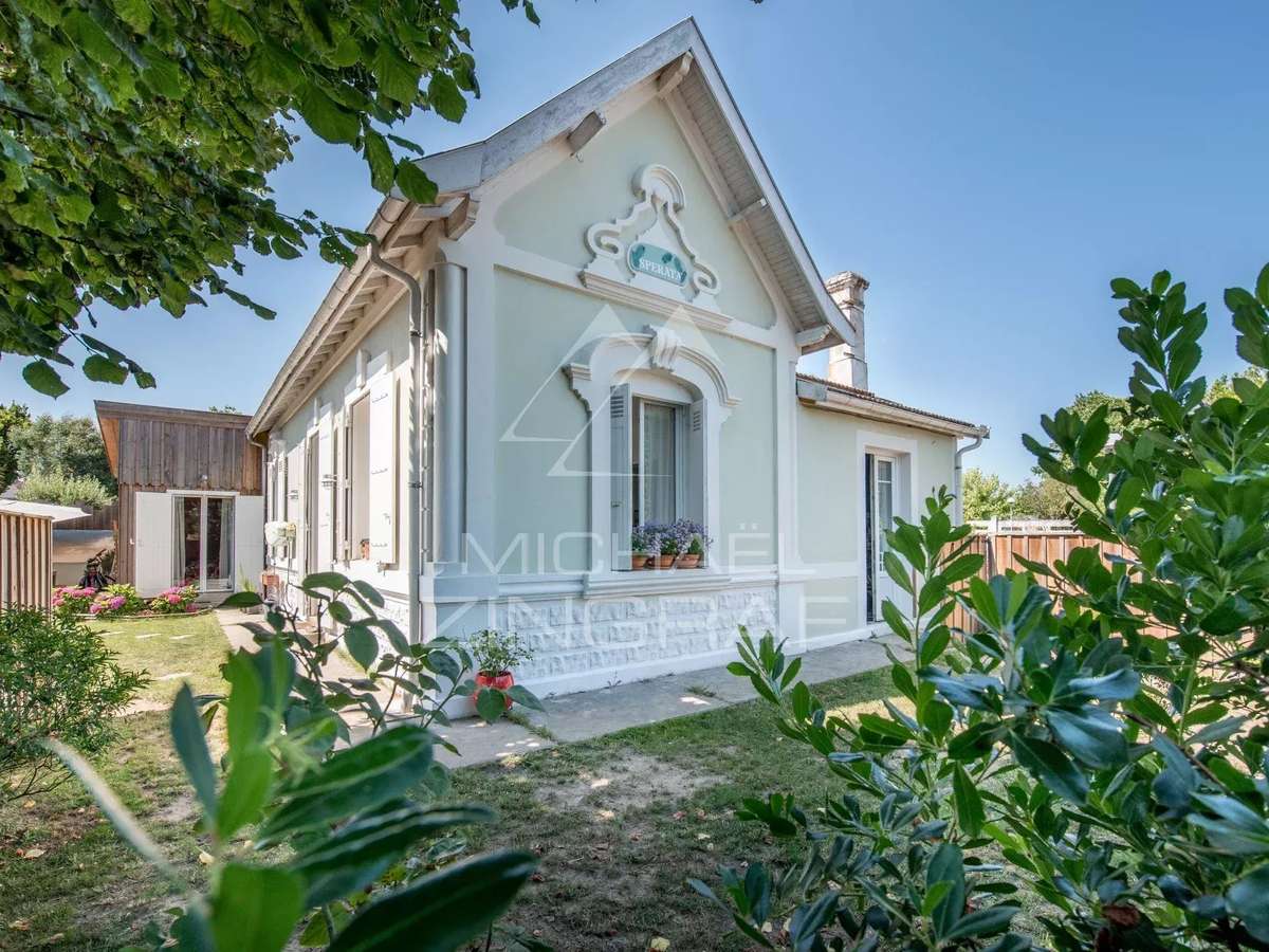 House Gujan-Mestras