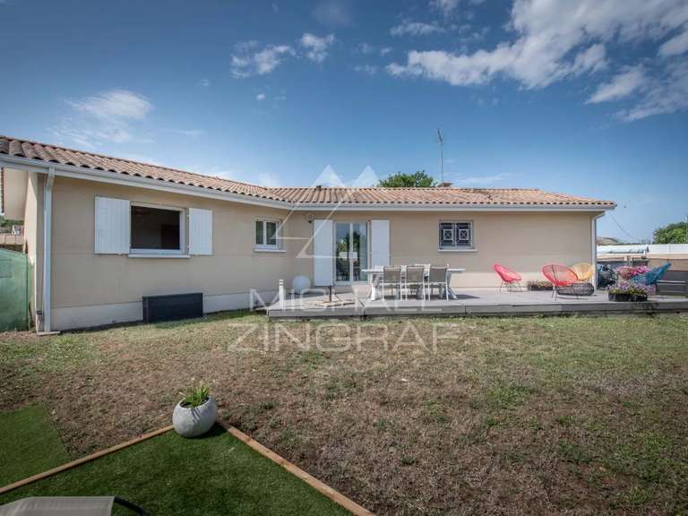 Maison Gujan-Mestras - 4 chambres - 115m²