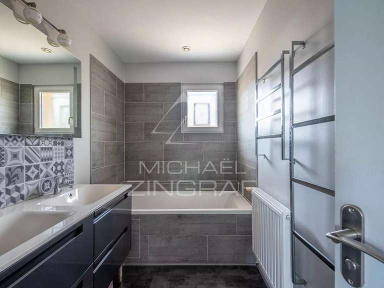 Maison Gujan-Mestras - 4 chambres - 115m²