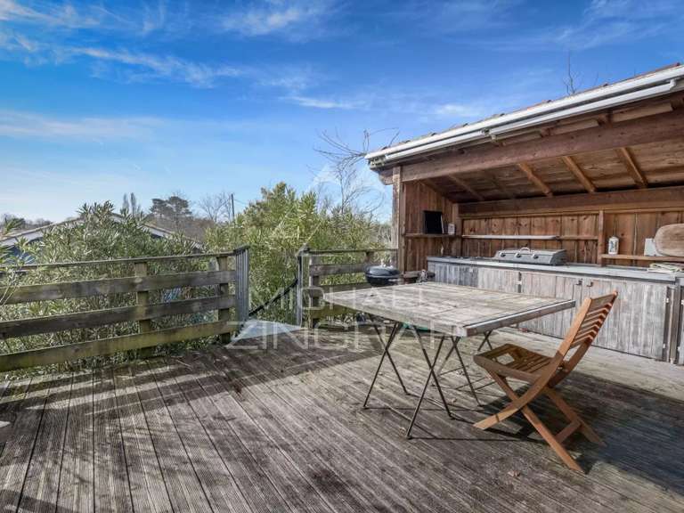 Maison Gujan-Mestras - 3 chambres - 143m²