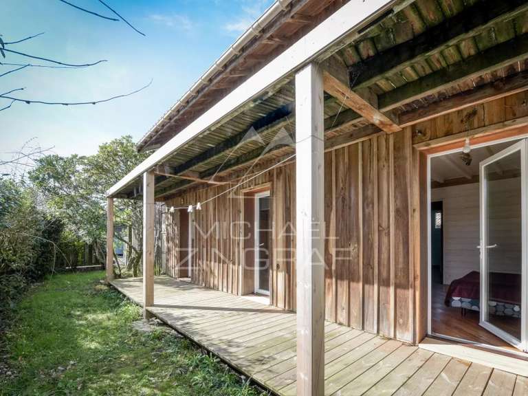 Maison Gujan-Mestras - 3 chambres - 143m²
