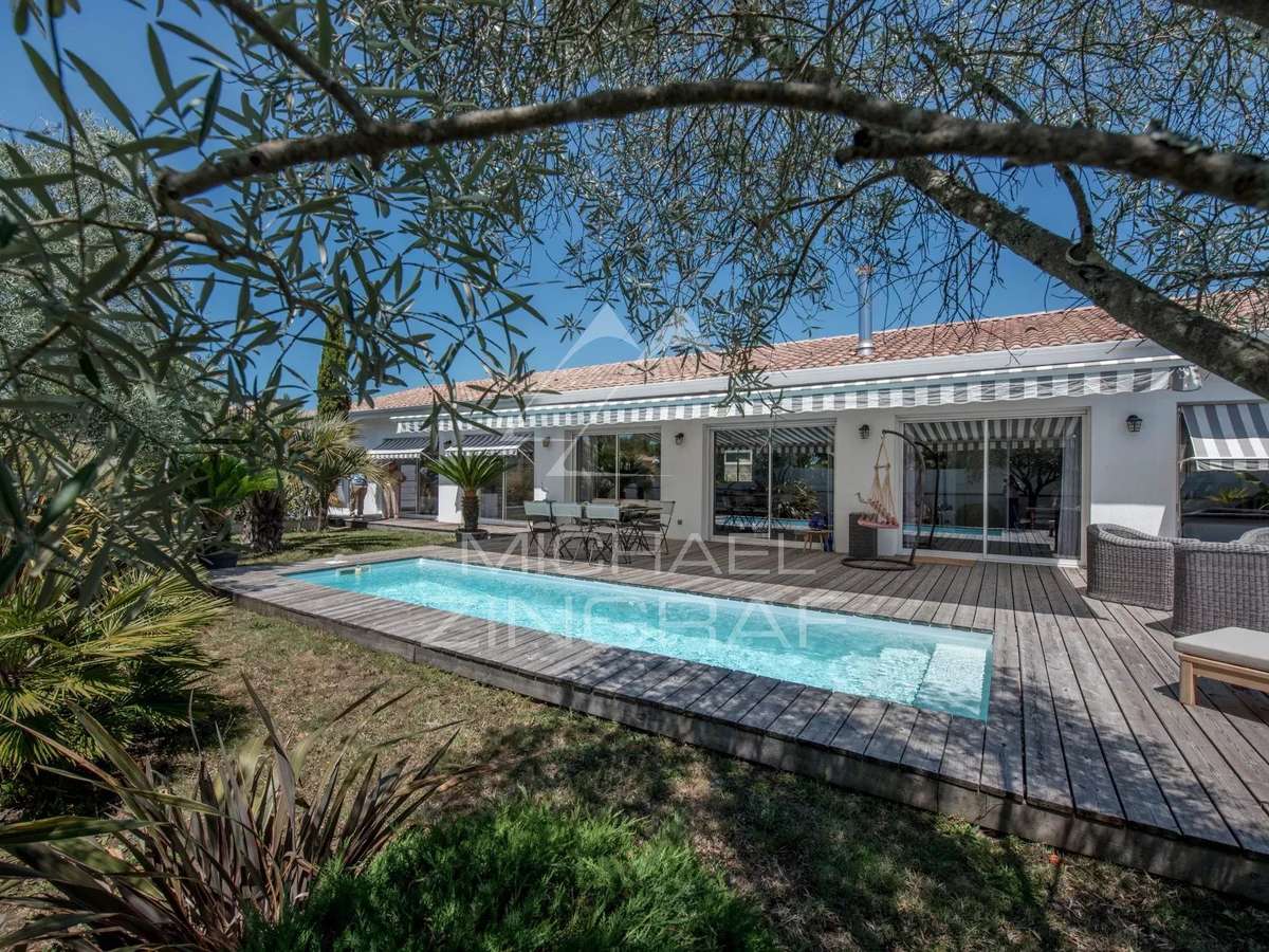 House Gujan-Mestras