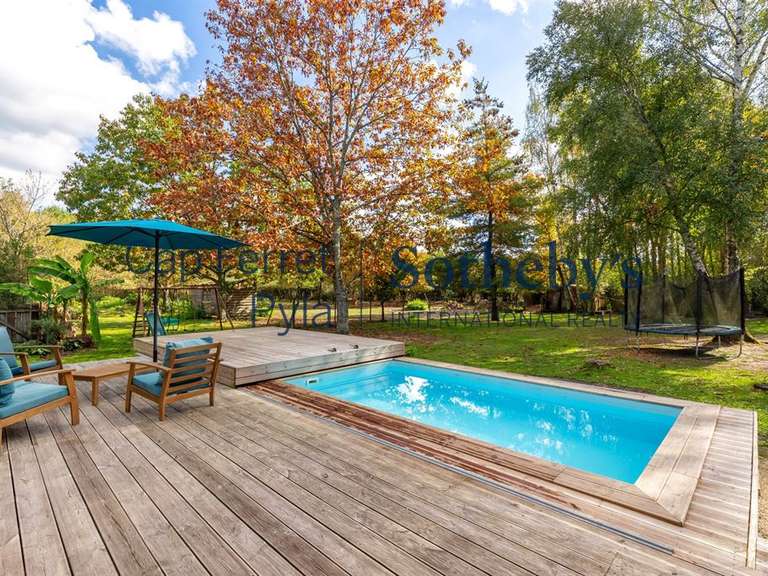 Maison Gujan-Mestras - 5 chambres - 166m²