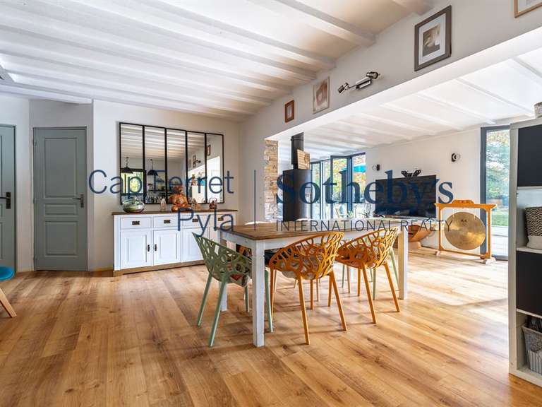 Maison Gujan-Mestras - 5 chambres - 166m²