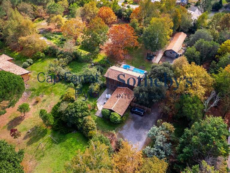 Maison Gujan-Mestras - 5 chambres - 166m²