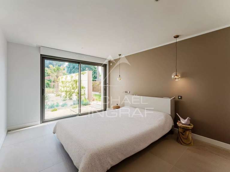 Maison Gujan-Mestras - 5 chambres - 205m²