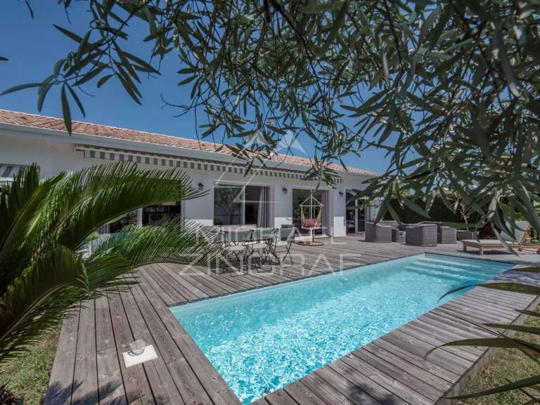 Maison Gujan-Mestras - 4 chambres - 170m²