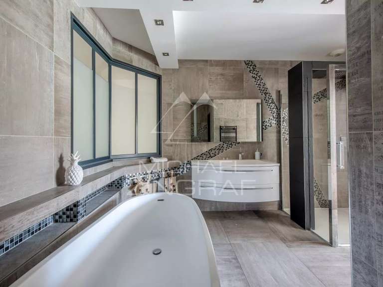 Maison Gujan-Mestras - 3 chambres - 141m²