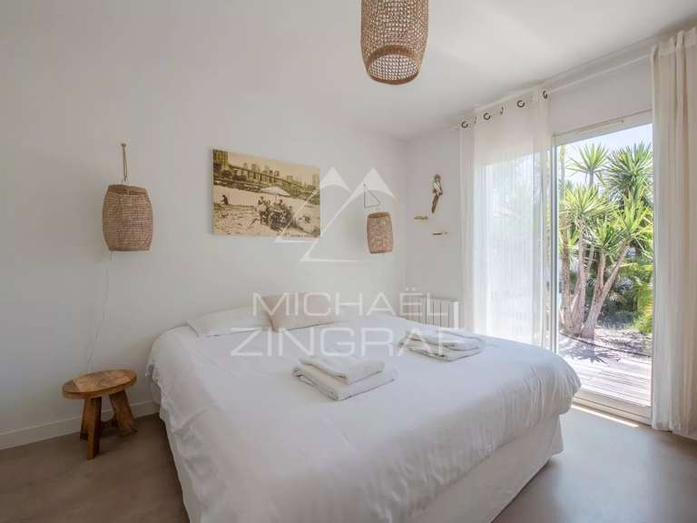 Maison Gujan-Mestras - 3 chambres - 141m²