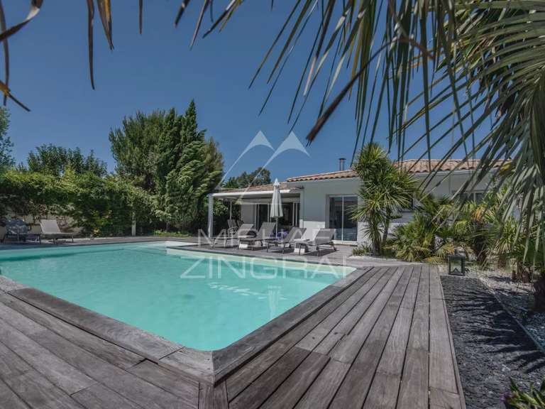 Maison Gujan-Mestras - 3 chambres - 141m²