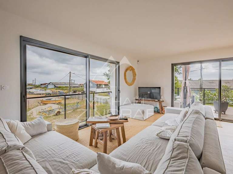 Maison Gujan-Mestras - 3 chambres - 160m²