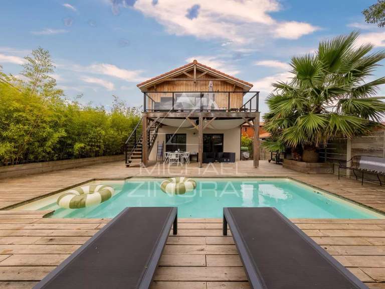 Maison Gujan-Mestras - 3 chambres - 160m²