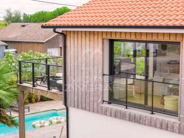 Maison Gujan-Mestras - 3 chambres - 160m²