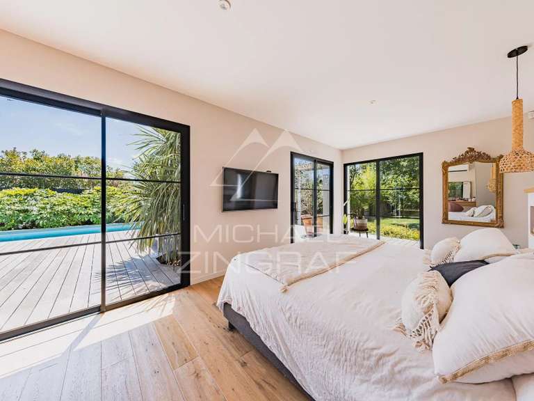 Maison Gujan-Mestras - 5 chambres - 420m²