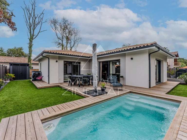 Maison Gujan-Mestras - 3 chambres - 110m²