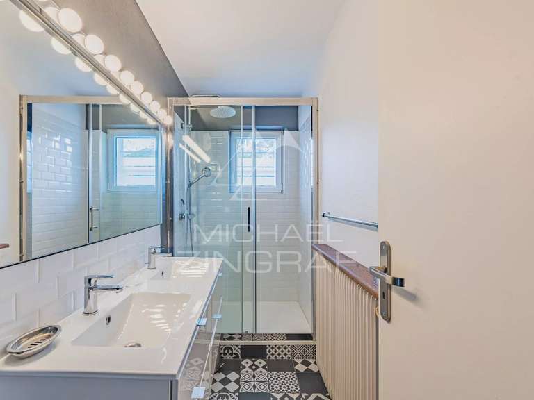 Maison Gujan-Mestras - 4 chambres - 200m²