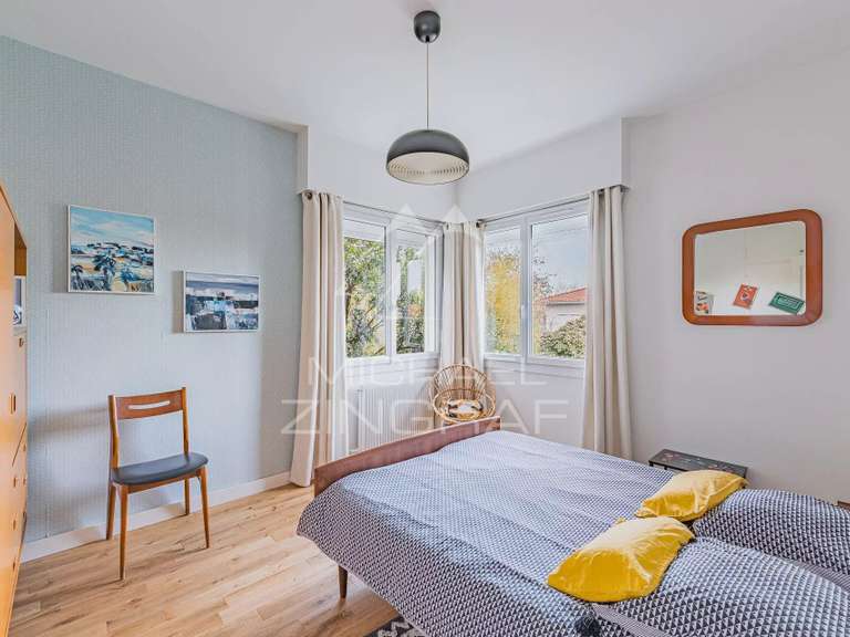 Maison Gujan-Mestras - 4 chambres - 200m²