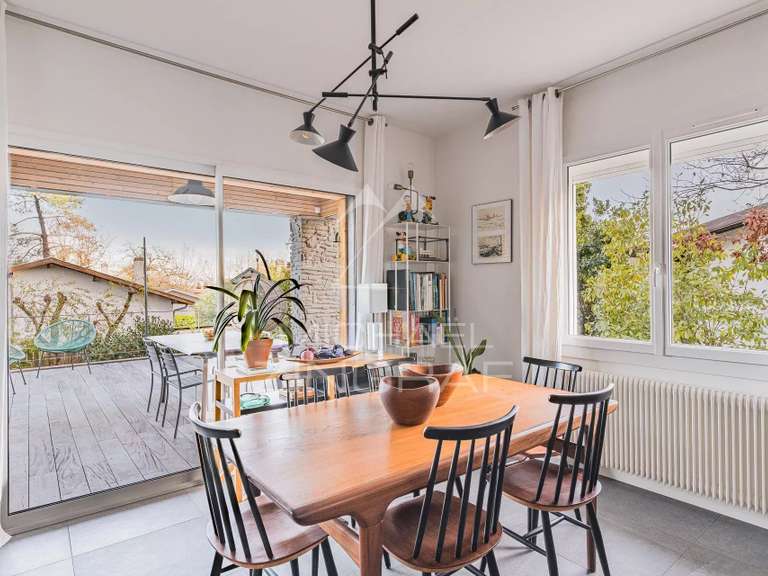 Maison Gujan-Mestras - 4 chambres - 200m²