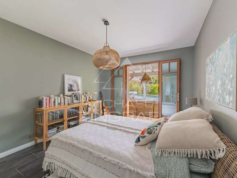 Maison Gujan-Mestras - 5 chambres - 210m²