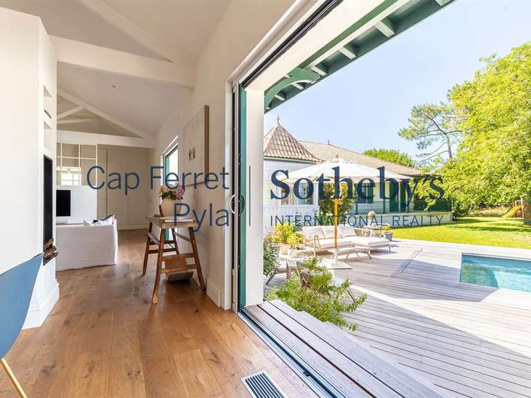 Maison Gujan-Mestras - 11 chambres - 452m²