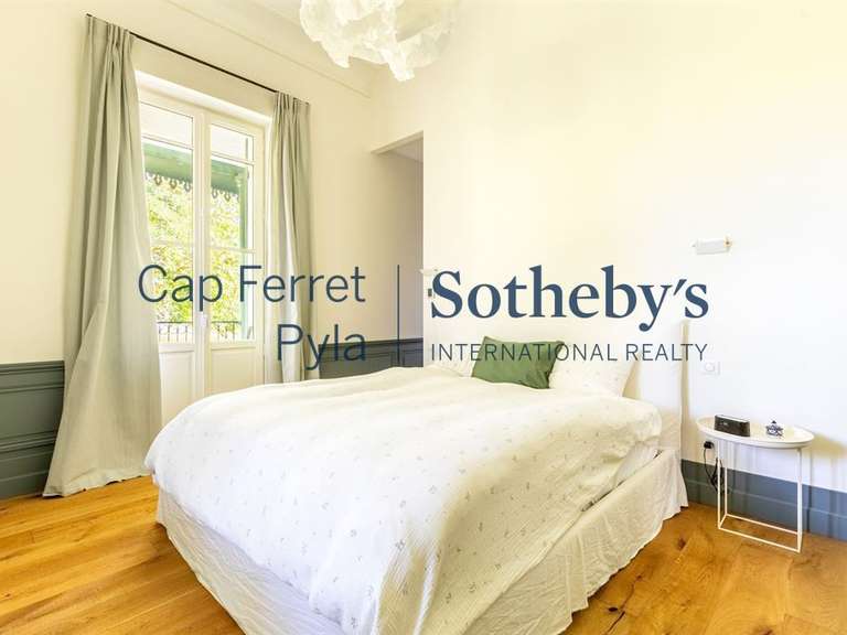 Maison Gujan-Mestras - 11 chambres - 452m²