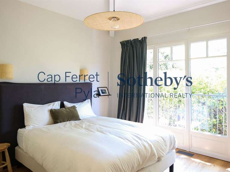Maison Gujan-Mestras - 11 chambres - 452m²