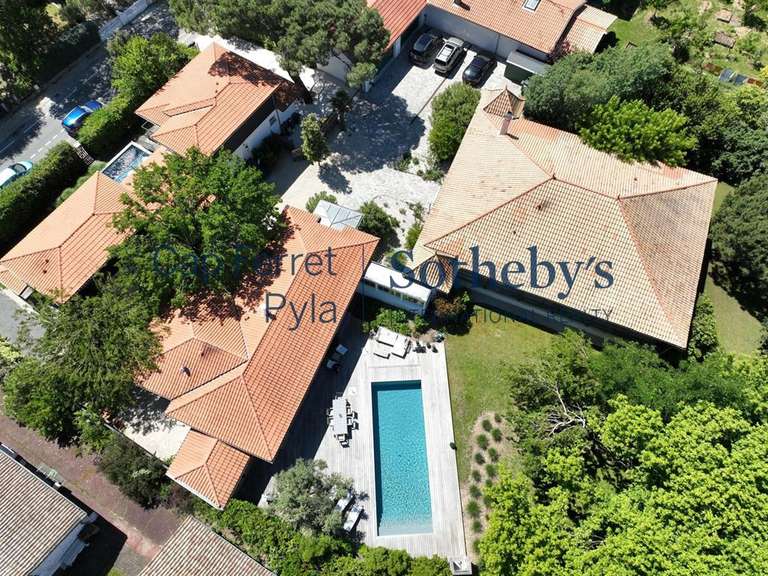 Maison Gujan-Mestras - 11 chambres - 452m²