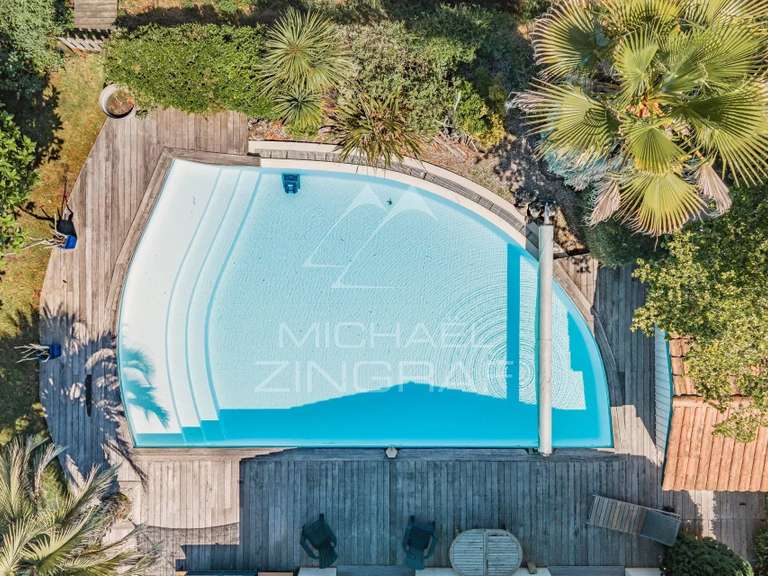 Maison Gujan-Mestras - 5 chambres - 240m²