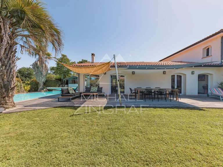 Maison Gujan-Mestras - 5 chambres - 240m²