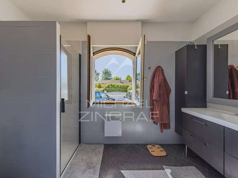 Maison Gujan-Mestras - 5 chambres - 240m²