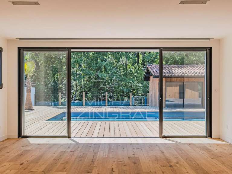 Maison Gujan-Mestras - 3 chambres - 212m²