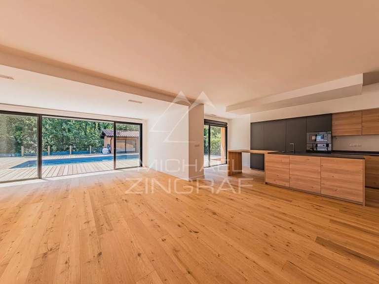 Maison Gujan-Mestras - 3 chambres - 212m²