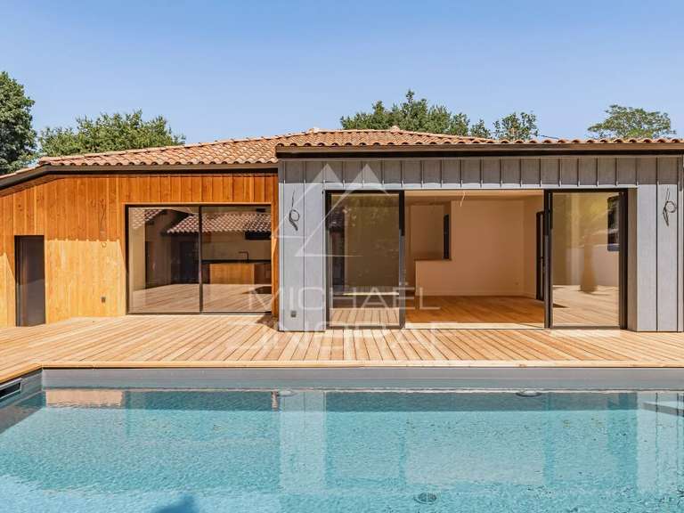 Maison Gujan-Mestras - 3 chambres - 212m²