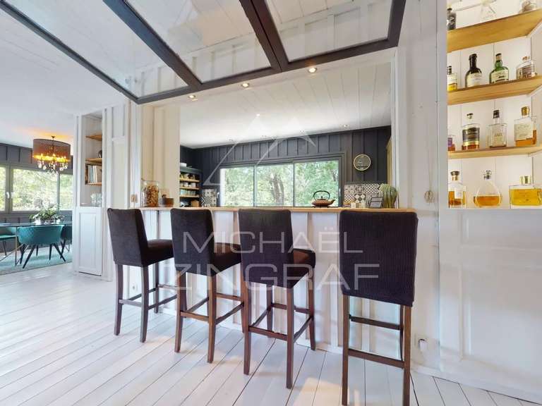 Propriété Gujan-Mestras - 740m²