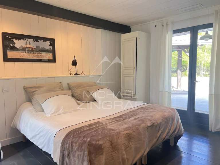 Propriété Gujan-Mestras - 740m²